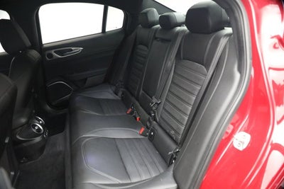 2023 Alfa Romeo Giulia Veloce