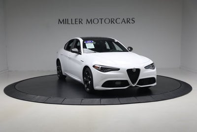 2023 Alfa Romeo Giulia Estrema
