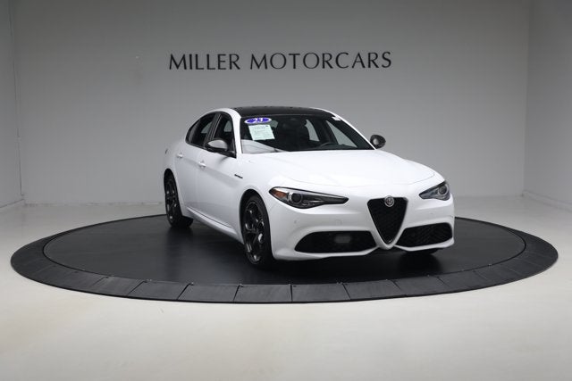 2023 Alfa Romeo Giulia Estrema