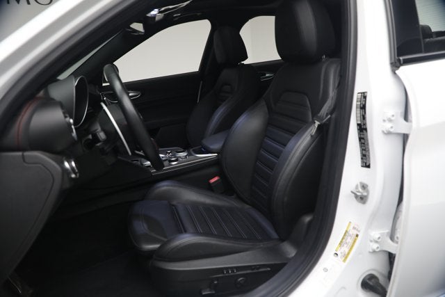 2023 Alfa Romeo Giulia Estrema