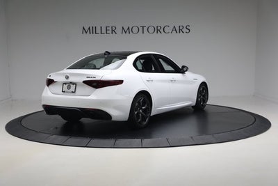 2023 Alfa Romeo Giulia Estrema