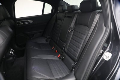 2024 Alfa Romeo Giulia Veloce