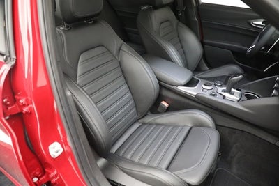 2022 Alfa Romeo Giulia Veloce