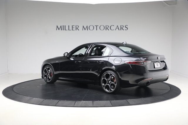 2024 Alfa Romeo Giulia Ti