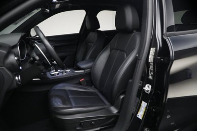 2022 Alfa Romeo Stelvio Sprint