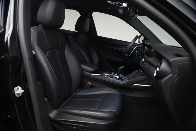 2022 Alfa Romeo Stelvio Sprint