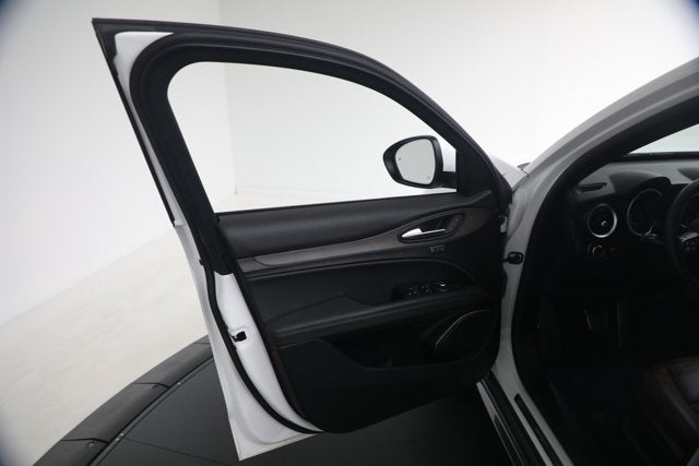 2023 Alfa Romeo Stelvio Ti