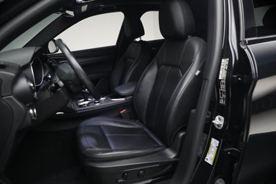 2022 Alfa Romeo Stelvio TI