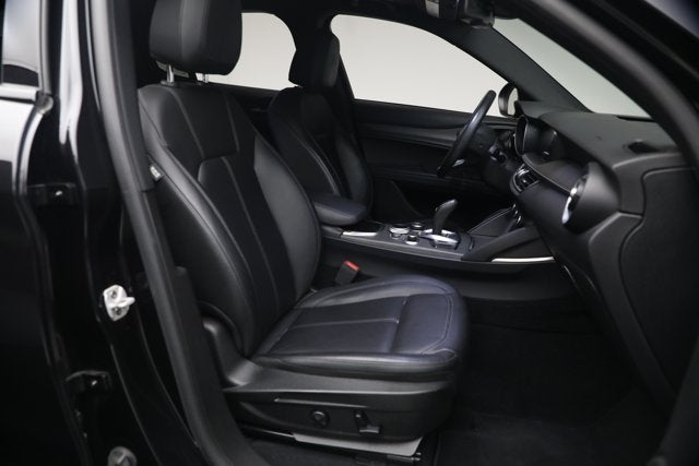 2022 Alfa Romeo Stelvio TI