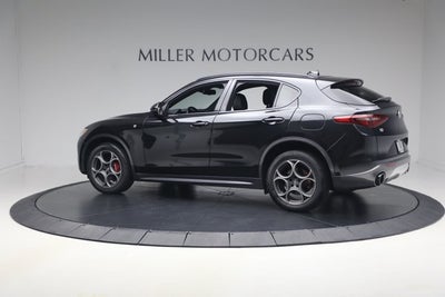2022 Alfa Romeo Stelvio TI