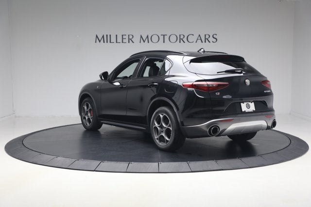 2022 Alfa Romeo Stelvio TI