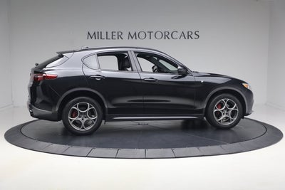 2022 Alfa Romeo Stelvio TI