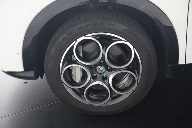 2024 Alfa Romeo Tonale Hybrid Ti