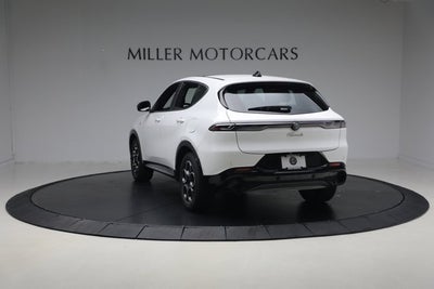 2024 Alfa Romeo Tonale Hybrid Ti