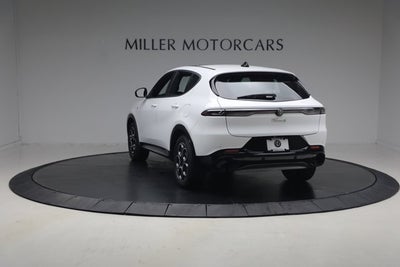 2024 Alfa Romeo Tonale Hybrid Ti