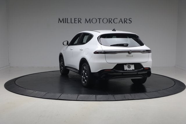 2024 Alfa Romeo Tonale Hybrid Ti