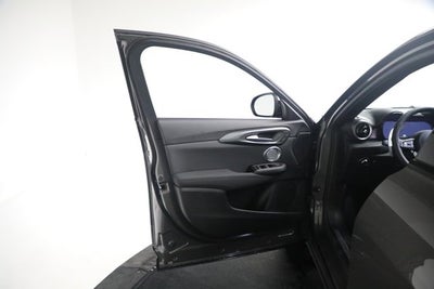 2024 Alfa Romeo Tonale Hybrid Veloce