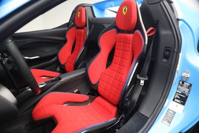 2025 Ferrari 296 GTS Base