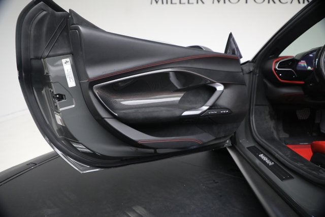 2023 Ferrari 296 GTS Base