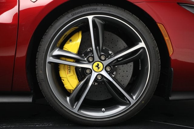 2025 Ferrari 296 GTS Base