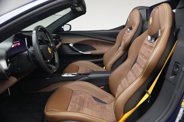 2024 Ferrari 296 GTS Base