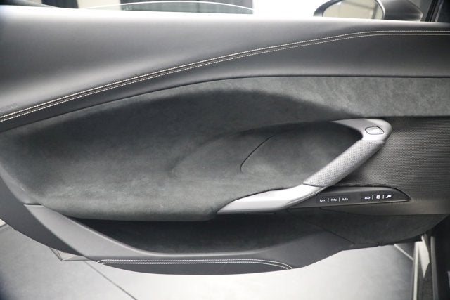 2024 Ferrari 296 GTS Base