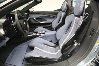 2026 Ferrari 296 GTS Base