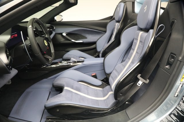 2026 Ferrari 296 GTS Base