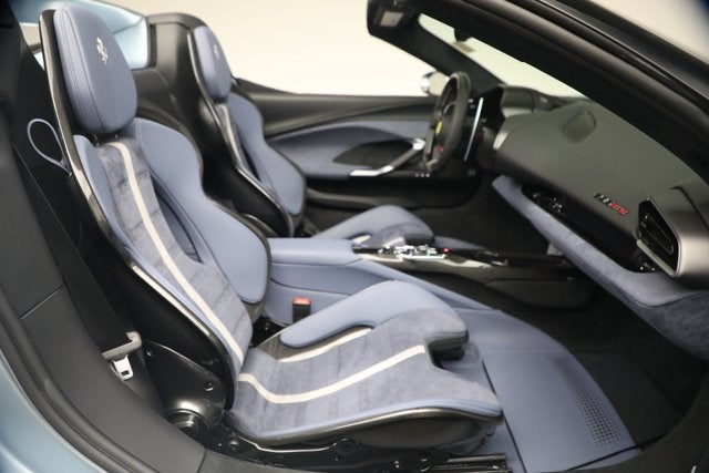 2026 Ferrari 296 GTS Base