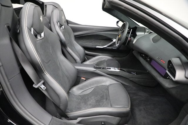 2023 Ferrari 296 GTS Base