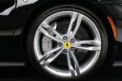 2023 Ferrari 296 GTS Base