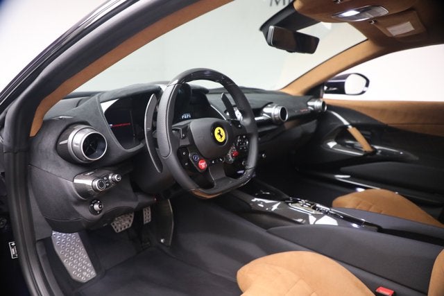 2022 Ferrari 812 Competizione Base