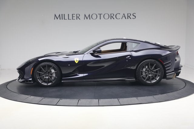 2022 Ferrari 812 Competizione Base
