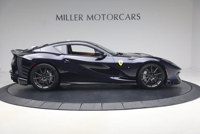 2022 Ferrari 812 Competizione Base