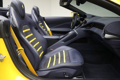 2025 Ferrari Roma Spider Base