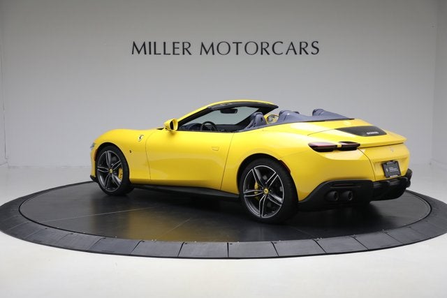 2025 Ferrari Roma Spider Base