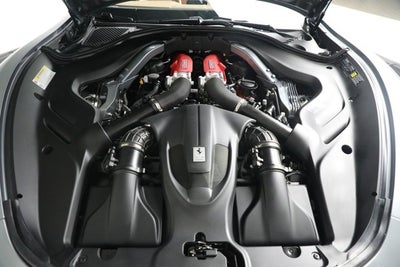 2025 Ferrari Roma Spider Base