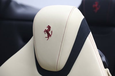 2025 Ferrari Roma Spider Base