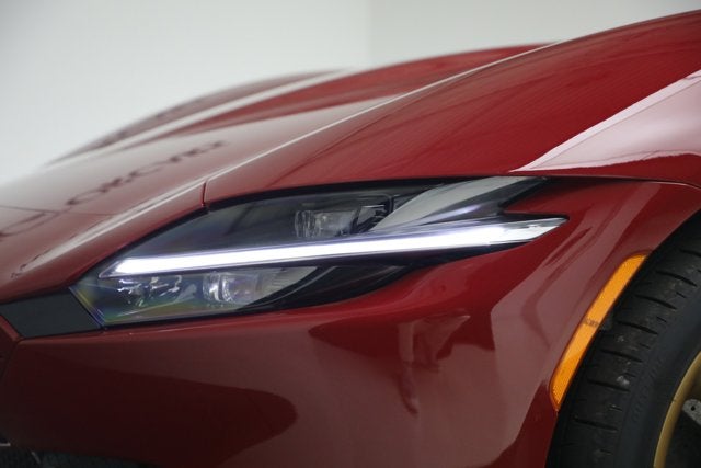 2025 Ferrari Roma Spider Base