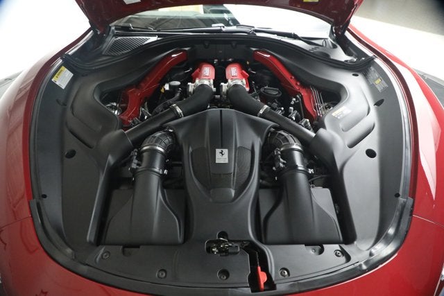 2025 Ferrari Roma Spider Base