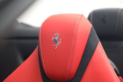 2026 Ferrari Roma Spider Base