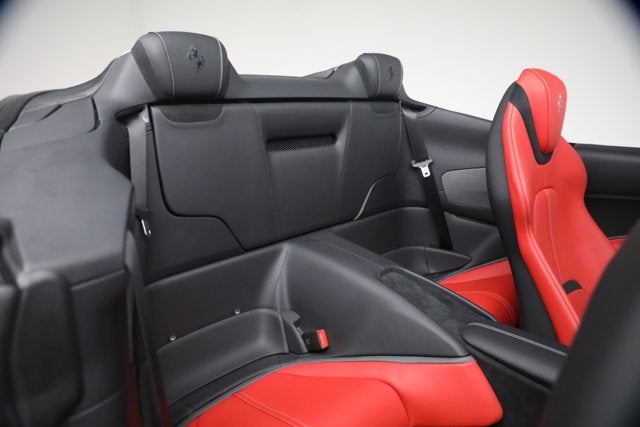 2026 Ferrari Roma Spider Base