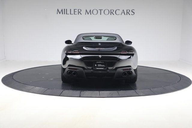 2025 Ferrari Roma Spider Base