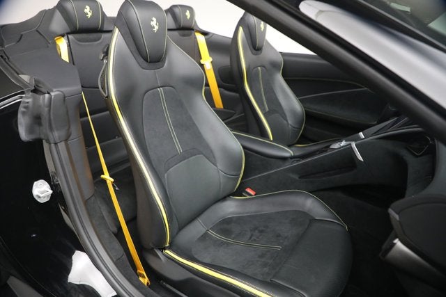 2025 Ferrari Roma Spider Base