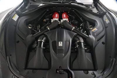 2025 Ferrari Roma Spider Base