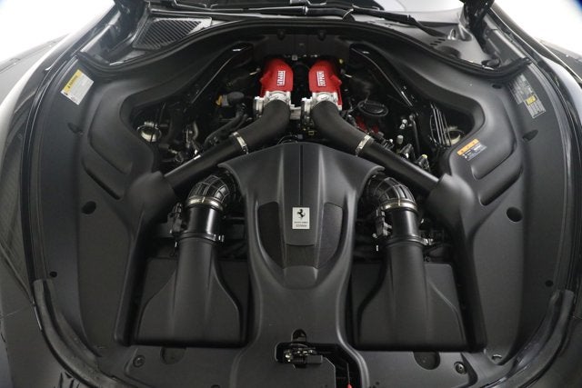 2025 Ferrari Roma Spider Base