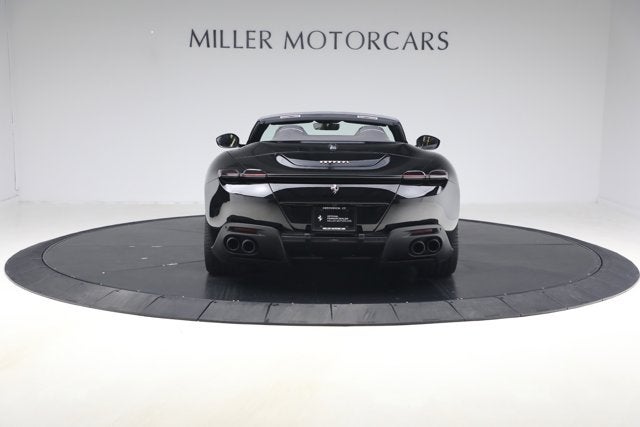 2025 Ferrari Roma Spider Base