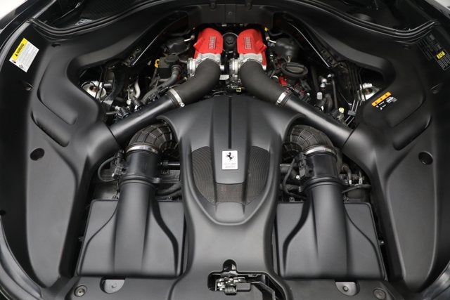 2024 Ferrari Roma Spider Base