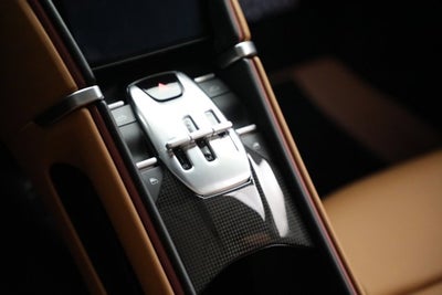 2024 Ferrari Roma Spider Base