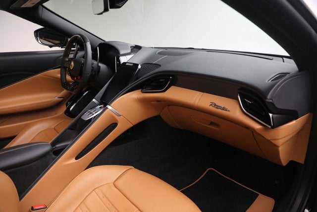 2025 Ferrari Roma Spider Base